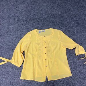Kathy Che Stretch Women's Soft Yellow Buttoned Up Blouse Size L